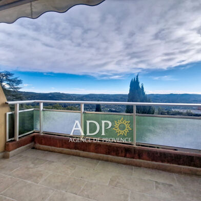 Appartement 3 pièces 1065 €