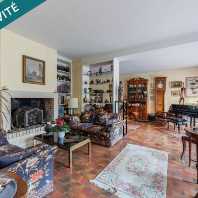 Maison 12 pièces 895000 €