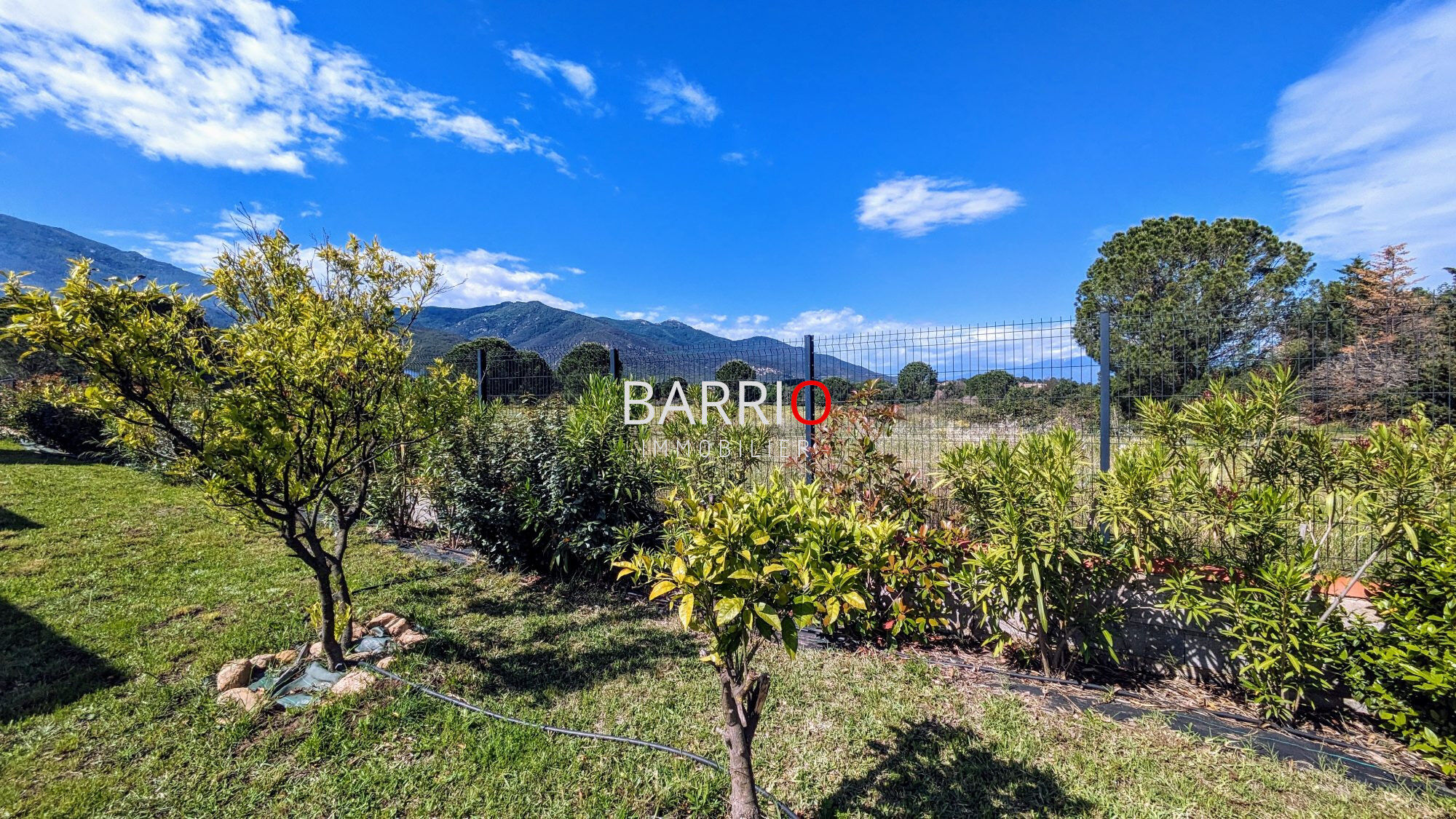 Villa / Maison  T8 à vendre Sorède 66690