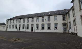 Immeuble  2200 m² à vendre à Elliant (29370)