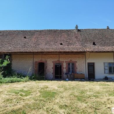 Maison 4 pièces 50000 €