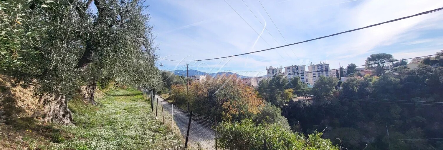 Terrain  1166 m² à vendre à Nice (06100)