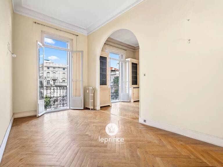 Nice Carré d'Or - Appartement 3/4 Pièces à rénover - Cave — photo 1