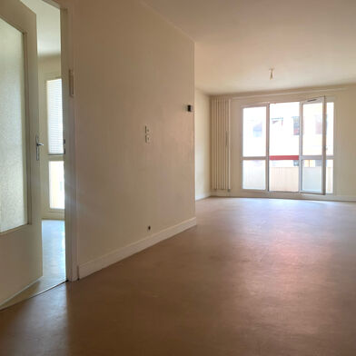 Appartement 3 pièces 139750 €