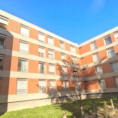 Appartement 5 pièces 147000 €