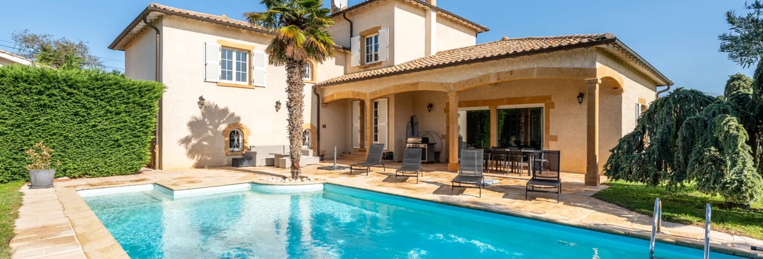 Maison 6 Pièces 227 m² à vendre à Cogny (69640)