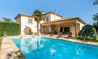 Maison 6 Pièces 227 m² à vendre à Cogny (69640)