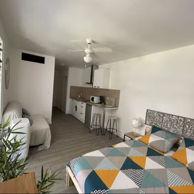 Appartement 1 pièces 560 €