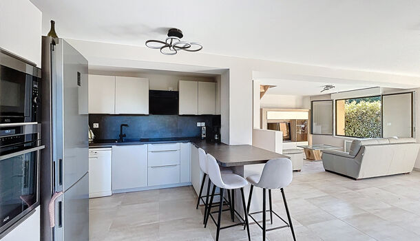 Villa / Maison 4 pièces  à vendre Luynes 13080