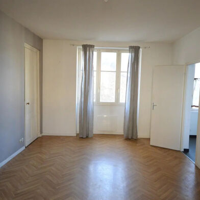 Appartement  89000 €