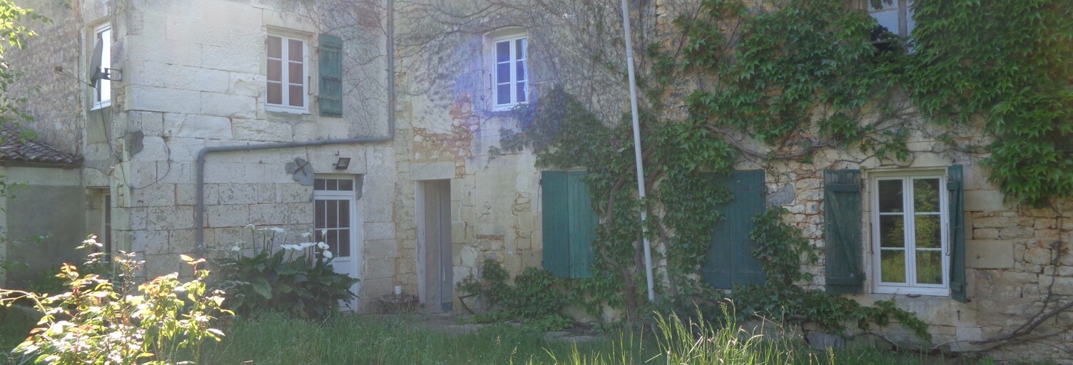 Maison 9 Pièces 300 m² à vendre à Taillebourg (17350)