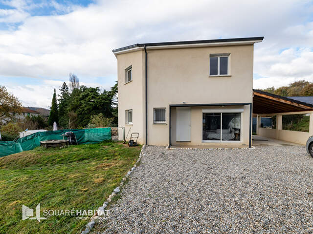 A visiter sans tarder!!! Charmante maison contemporaine de 95m²  avec terrain de 500m² et piscine — photo du bien