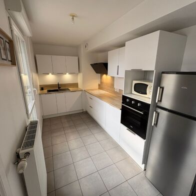 Appartement 3 pièces 900 €