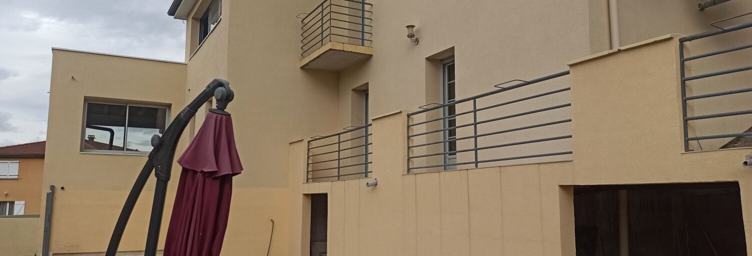 Immeuble  507 m² à vendre à Saint-Étienne (42100)