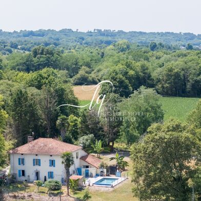 Maison 13 pièces 663000 €