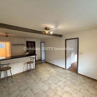 Appartement 3 pièces 610 €