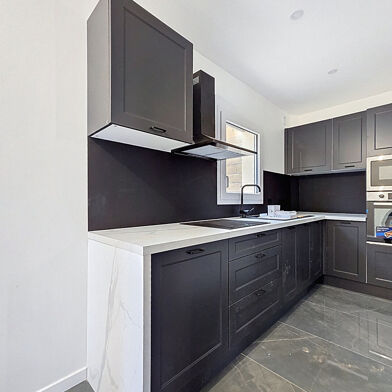 Maison 5 pièces 329000 €