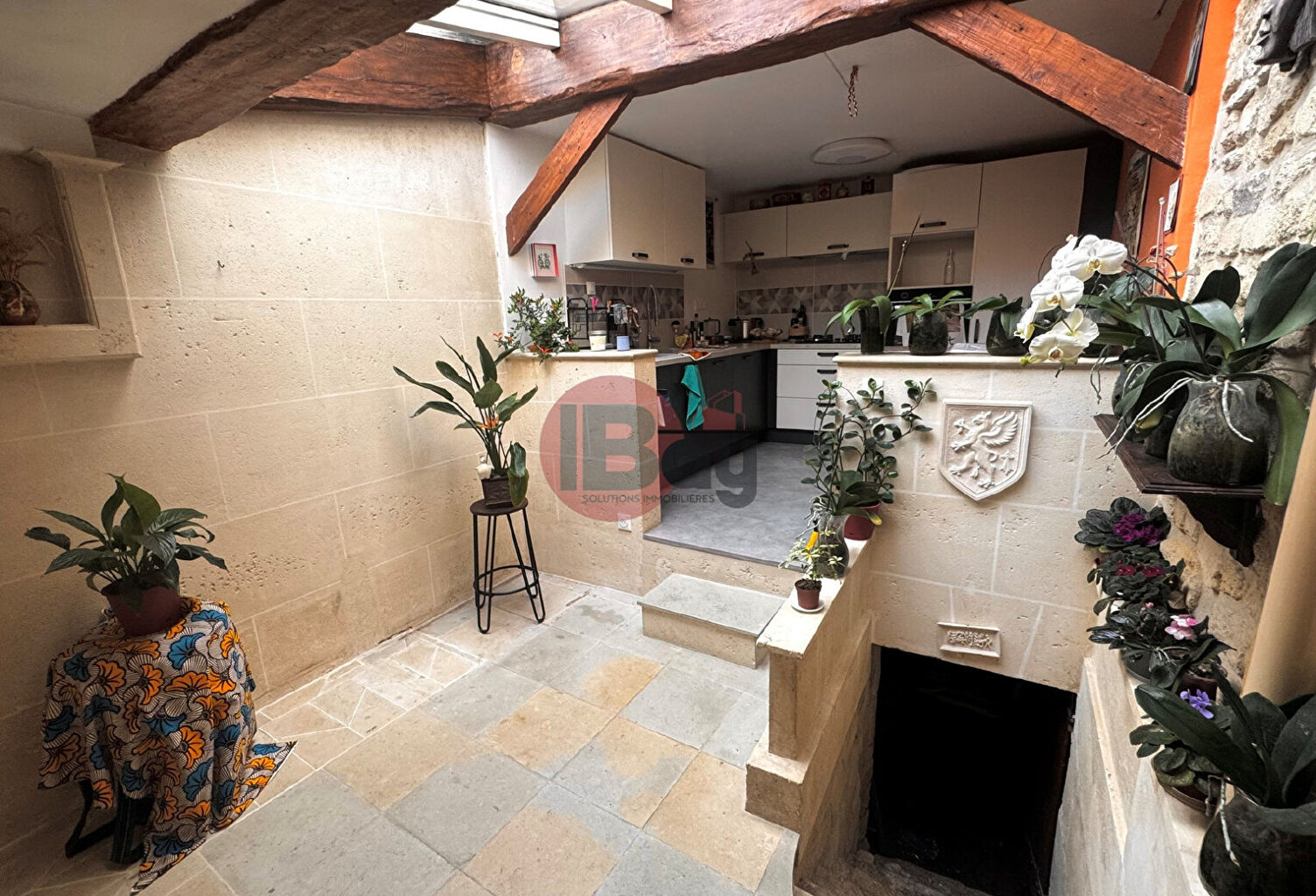 Une maison pleine de charme où la lumière raconte l'histoire — photo 1