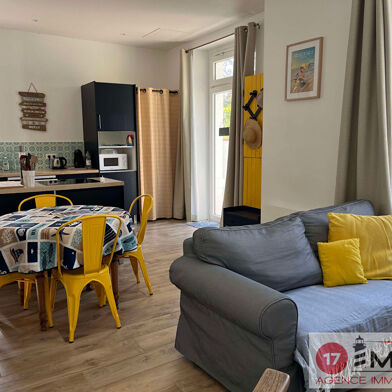 Maison 2 pièces 890 €