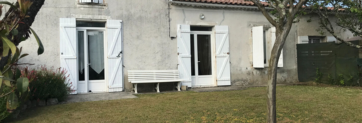 Maison 4 Pièces 109 m² à vendre à Saint-Germain-d'Esteuil (33340)