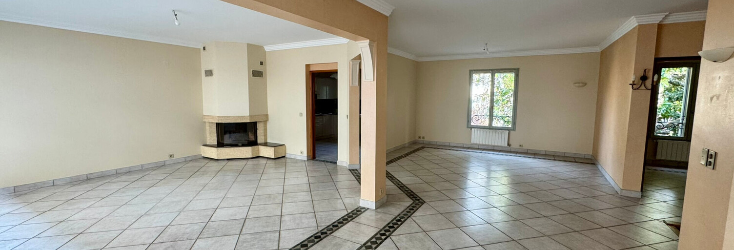 Bureau 5 Pièces 202 m² à louer à Aix-en-Provence (13100)