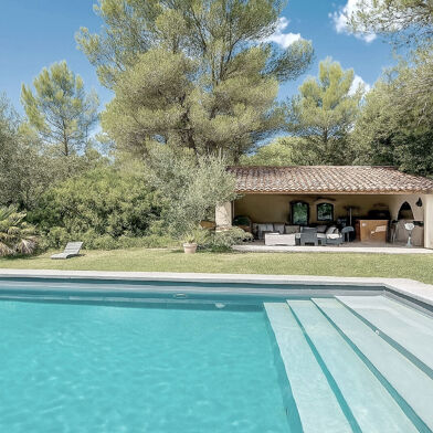 Maison 5 pièces 1090000 €