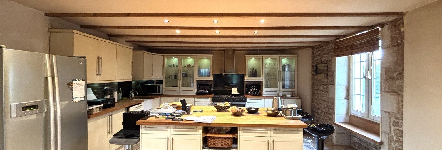 Maison 5 Pièces 126 m² à vendre à Villiers-le-Roux (16240)