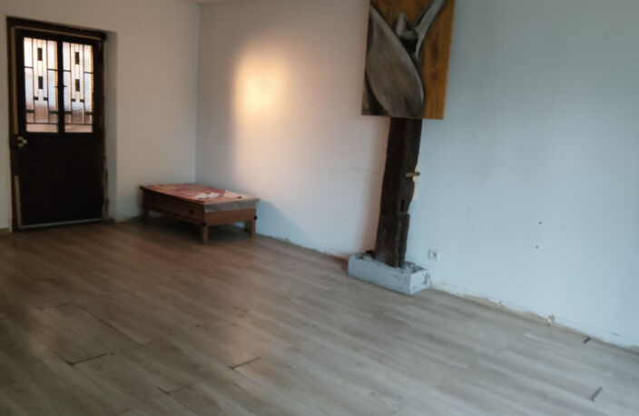 FERMETTE a RENOVER — photo 3