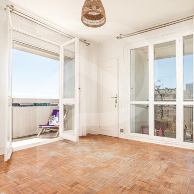 Appartement 5 pièces 169000 €