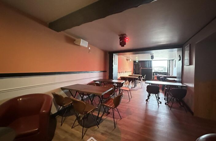 Immeuble - 600m² - Laon — photo 2