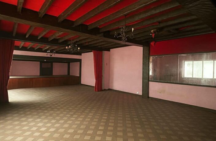 Immeuble - 600m² - Laon — photo 3