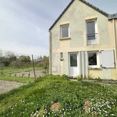 Maison 3 pièces 74400 €