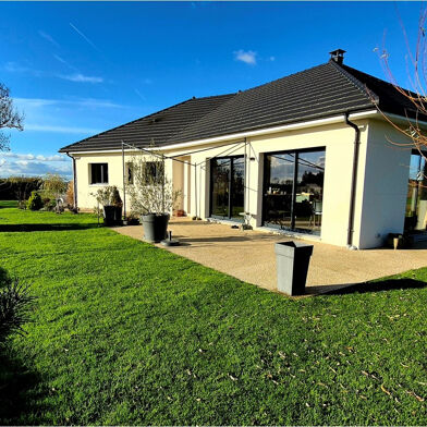 Maison 7 pièces 297000 €