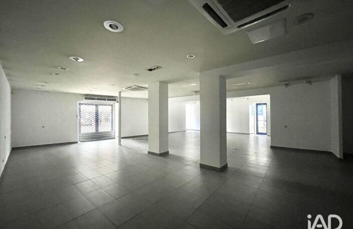Location Boutique/Local commercial 120 m&sup2; — photo 2