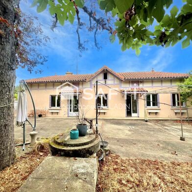 Maison 8 pièces 97500 €