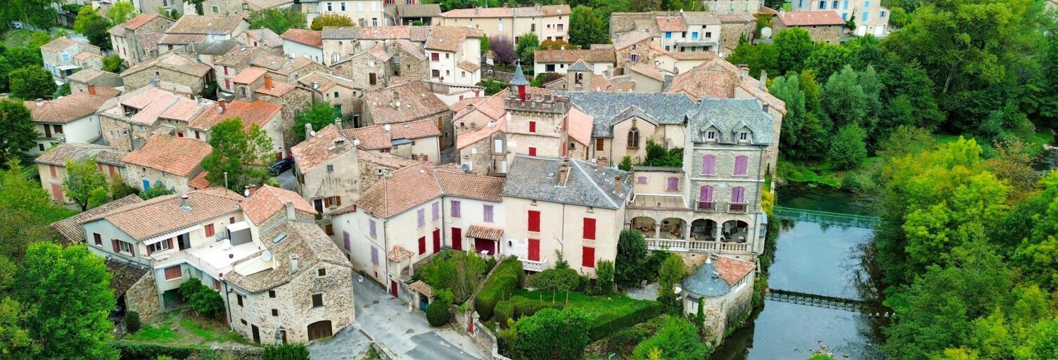 Garage  180 m² à vendre à Fondamente (12540)