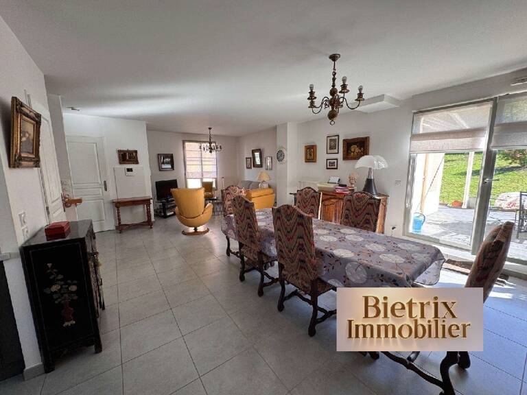 Maison 5 pièces 105 m² — photo 1