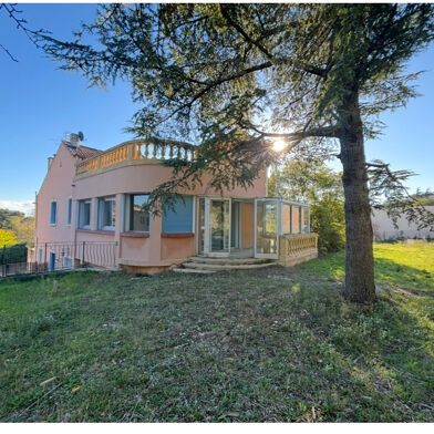 Appartement 7 pièces 270000 €