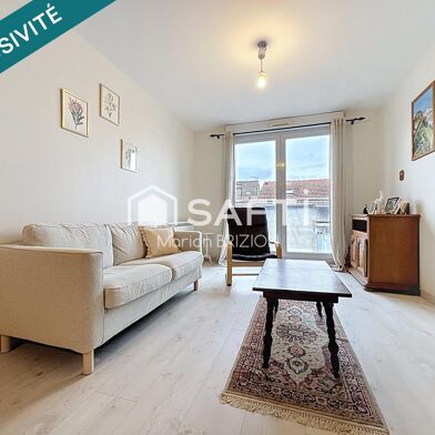 Appartement 4 pièces 120000 €