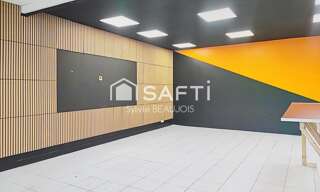 Commerce 1 Pièce 90 m² à louer à Creysse (24100)