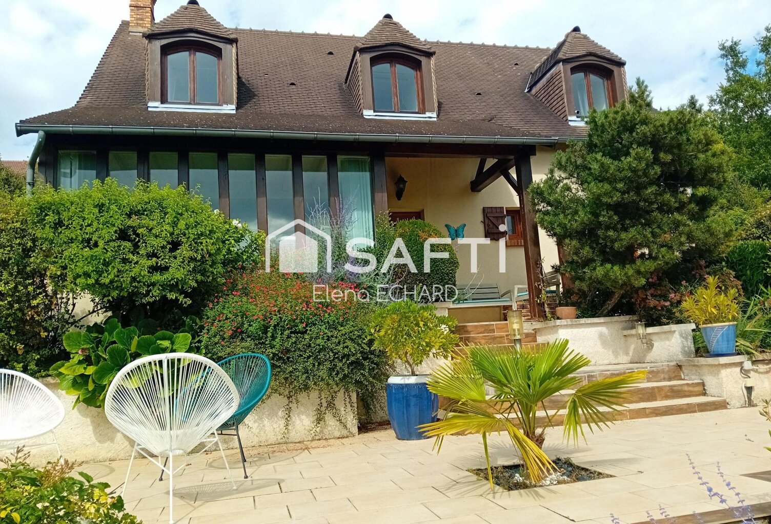 Maison à Vendre à FOLLAINVILLE-DENNEMONT de 134 m2 — photo 1