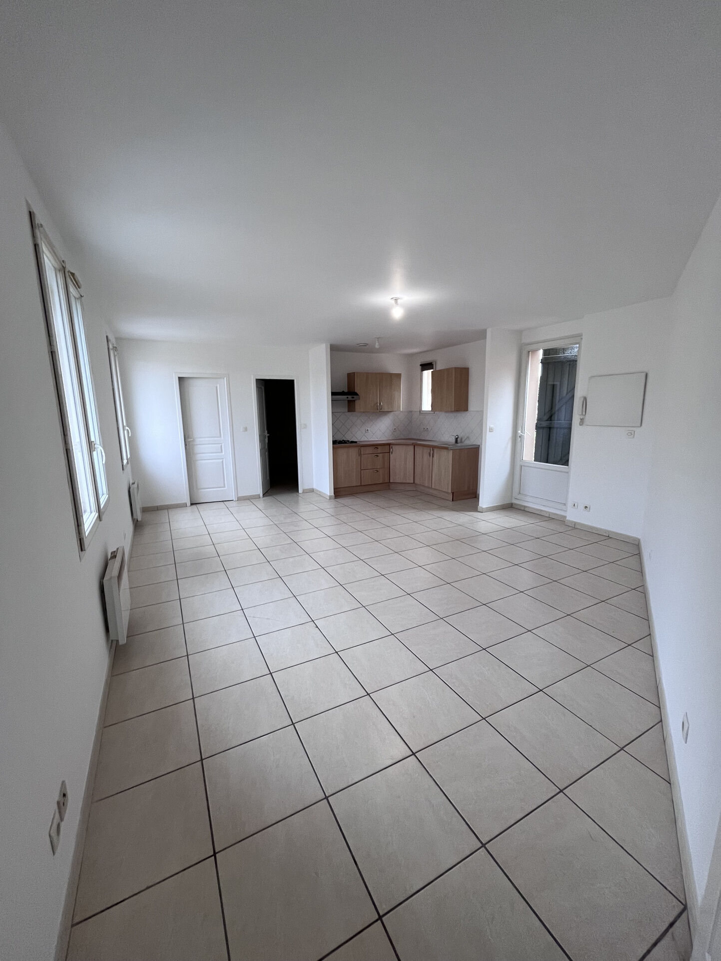 Appartement  T2 à louer Saint-Paul-Trois-Châteaux 26130