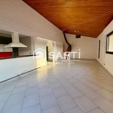 Appartement 5 pièces 239000 €