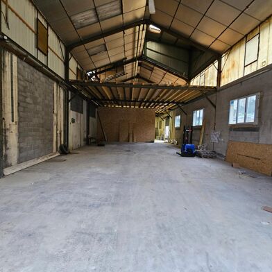 Commerce 3 pièces 198000 €