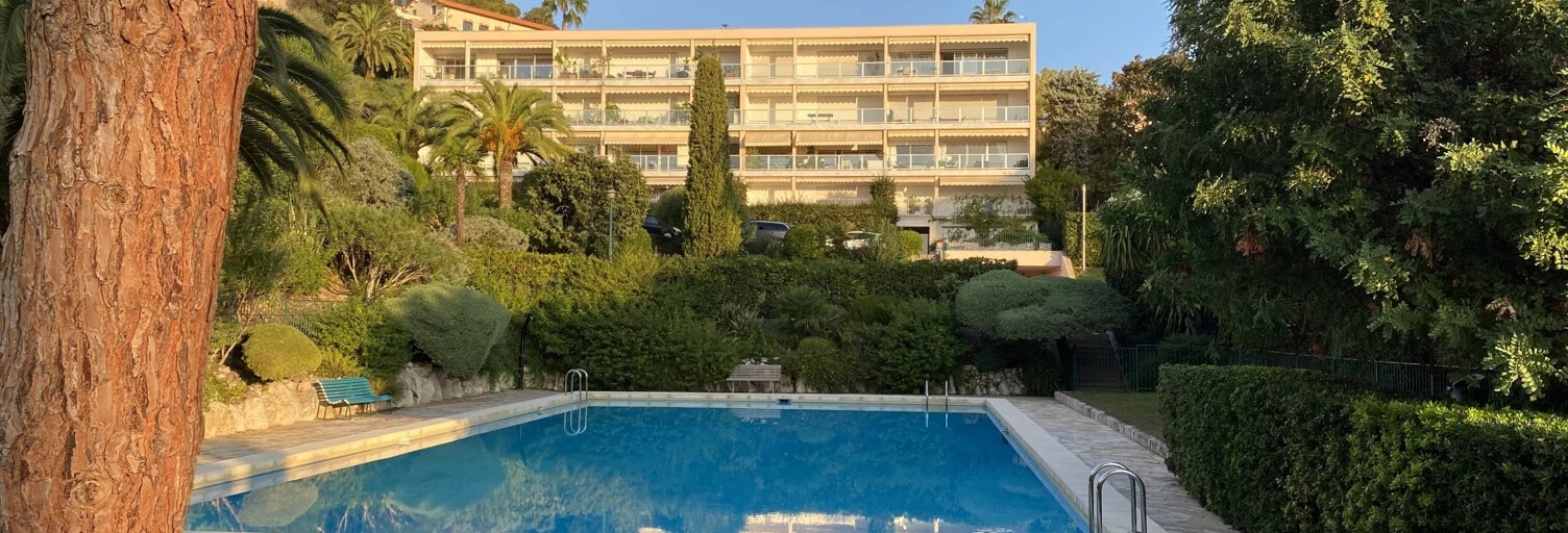 Appartement 4 Pièces 105 m² à louer à Villefranche-sur-Mer (06230)