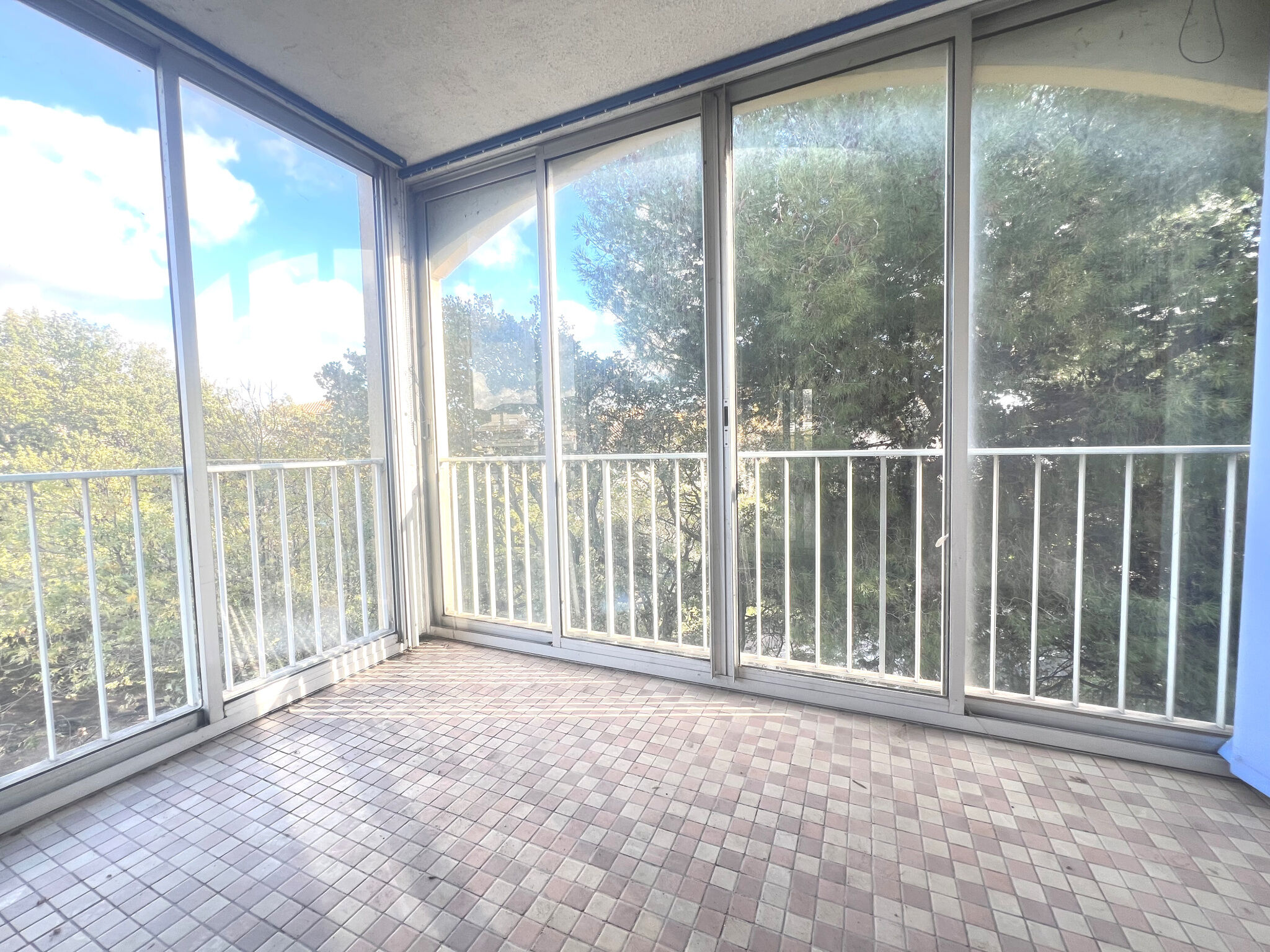 Appartement  T3 à vendre Garde (La) 83130