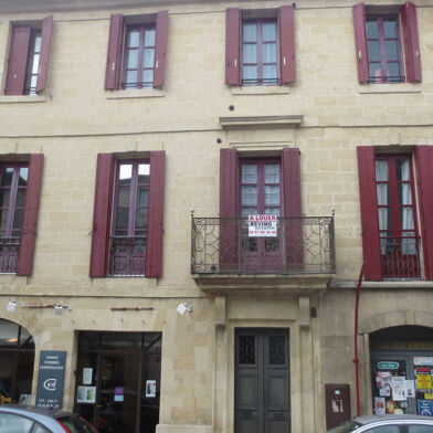 Appartement 4 pièces 736 €