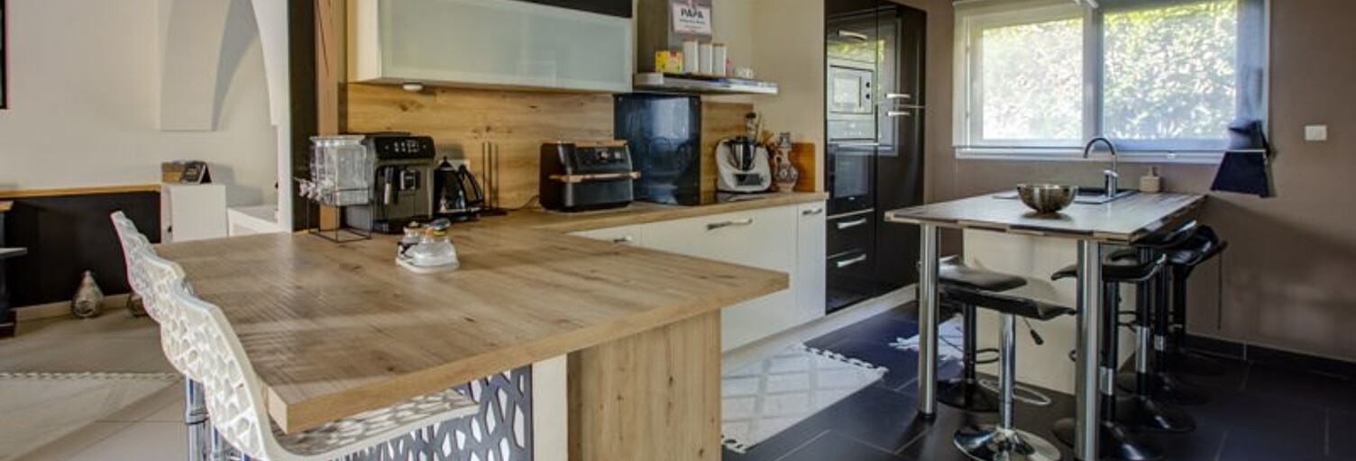 Maison 8 Pièces 188 m² à vendre à Brive-la-Gaillarde (19100)