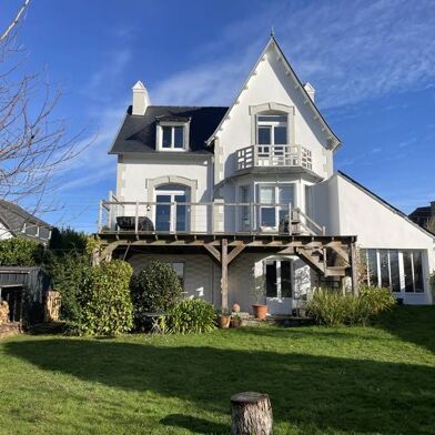 Maison 5 pièces 369600 €