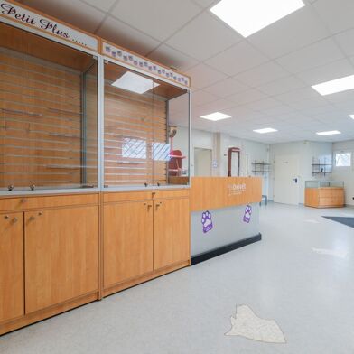 Immeuble  328290 €